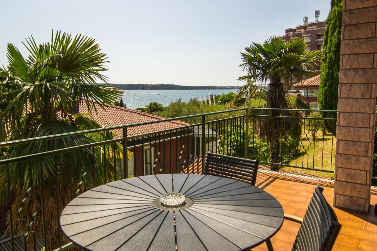 Apartments Sara 7, 8, 9 Portorož Eksteriør billede